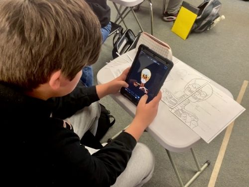 Students using BodyViz on ipads from Orting High School